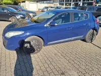 Gebraucht Renault Mégane Expression 101 PS (74 kW) 2011 Blau Limousine