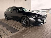Gebraucht Mercedes E300 Advantage 317 PS (233 kW) 2022 Grau Kombi