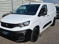 Gebraucht Peugeot Partner 102 PS (75 kW) 2019 Weiß Van / Kleinbus