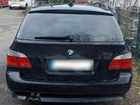 Gebraucht BMW 530 272 PS (200 kW) 2007 Schwarz Kombi