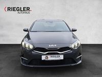 Neu Kia Ceed 140 PS (102 kW) 2025 Grau Kleinwagen
