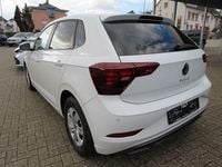Gebraucht VW Polo Basis 80 PS (58 kW) 2024 Pure white Limousine