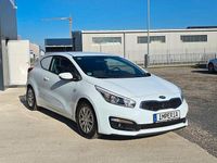 Gebraucht Kia Ceed 90 PS (66 kW) 2017 Weiß Kleinwagen