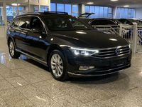 Gebraucht VW Passat Elegance 150 PS (110 kW) 2024 Grau, metallic Kombi