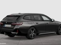 Gebraucht BMW 540 M Sport 303 PS (222 kW) 2025 Grau Kombi