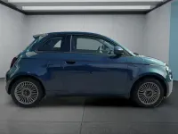 Gebraucht Fiat 500e Icon 86 kW (118 PS) 2022 Grün Kleinwagen