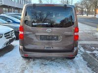 Gebraucht Toyota Proace Verso 177 PS (130 kW) 2024 Braun Kombi