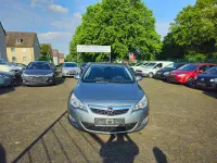 Gebraucht Opel Astra Design Edition 116 PS (85 kW) 2011 Silber Limousine