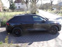 Gebraucht Audi Q8 S-Line 286 PS (210 kW) 2024 Schwarz SUV