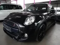 Używany Mini John Cooper Works 192 KM (141 kW) 2014 Czarny Hatchback