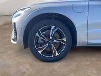 Gebraucht Volvo XC60 Plus 349 PS (256 kW) 2024 Silver dawn metallic SUV