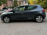 Gebraucht Renault Clio Intens 118 PS (86 kW) 2017 Grau Kleinwagen
