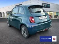 Neu Fiat 500 65 PS (47 kW) 2026 Grün Kleinwagen