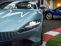 Second-hand Ferrari Roma 843 CP (620 kW) 2024 Albastru Coupe