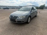 Gebraucht VW Passat 170 PS (125 kW) 2010 Blau Limousine