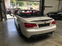 Gebraucht BMW 335 Cabriolet Exclusive 306 PS (225 kW) 2012 Weiß Cabrio