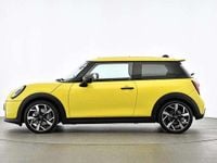 Używany Mini Cooper S Classic 204 KM (150 kW) 2024 Żółty Hatchback