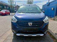 Gebraucht Dacia Dokker Stepway 116 PS (85 kW) 2017 Blau Van / Kleinbus