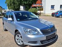 Gebraucht Skoda Octavia 105 PS (77 kW) 2011 Silber Kombi