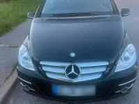 Gebraucht Mercedes B200 140 PS (102 kW) 2009 Schwarz Van / Kleinbus