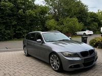 Gebraucht BMW 330 M Sport 245 PS (180 kW) 2012 Grau Kombi
