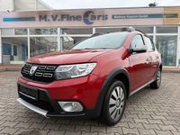 Gebraucht Dacia Sandero Prestige 90 PS (66 kW) 2017 Rot SUV