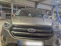 Gebraucht Ford Kuga ST-Line 150 PS (110 kW) 2018 Grau SUV