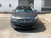 Gebraucht Opel Astra 110 PS (80 kW) 2014 Grau Limousine