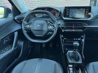 Gebraucht Peugeot 2008 Allure 131 PS (96 kW) 2021 Schwarz SUV