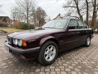 Gebraucht BMW 518 116 PS (85 kW) 1994 Rot Limousine