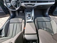 Gebraucht Audi A4 Sport 218 PS (160 kW) 2017 Schwarz Kombi