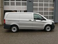 Gebraucht Mercedes Vito 114 PS (83 kW) 2019 Brillantsilber Van
