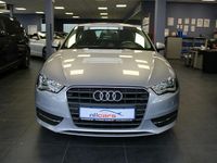 Gebraucht Audi A3 Attraction 150 PS (110 kW) 2014 Silber Limousine