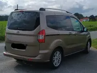 Gebraucht Ford Tourneo Courier Titanium 101 PS (74 kW) 2019 Van / Kleinbus