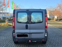 Gebraucht Opel Vivaro 135 PS (99 kW) 2008 Schwarz Van / Kleinbus