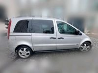 Gebraucht Mercedes Vaneo 100 PS (73 kW) 2005 Silber Van / Kleinbus