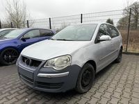 Used VW Polo 65 HP (47 kW) 2006 Silver Hatchback