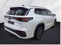 Gebraucht VW Tayron Life 150 PS (110 kW) 2025 Oryxweiß perlmutteffekt SUV