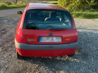 Gebraucht Renault Clio 75 PS (55 kW) 1999 Rot Kleinwagen