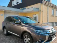 Gebraucht Mitsubishi Outlander Edition 150 PS (110 kW) 2016 Andere farben SUV