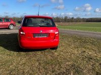 Gebraucht Skoda Fabia Classic 60 PS (44 kW) 2011 Rot Limousine