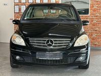Gebraucht Mercedes B200 136 PS (100 kW) 2005 Nachtschwarz Van / Kleinbus