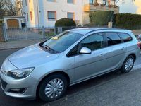 Gebraucht Opel Astra Edition 110 PS (80 kW) 2012 Grau Kombi