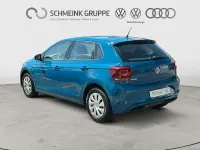 Gebraucht VW Polo Comfortline 75 PS (55 kW) 2018 Blau Kleinwagen