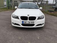 Gebraucht BMW 318 143 PS (105 kW) 2009 Weiß Kombi