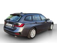 Gebraucht BMW 330e Advantage 296 PS (217 kW) 2020 Mineralgrau metallic Kombi