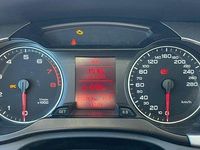 Gebraucht Audi A4 Ambiente 160 PS (117 kW) 2009 Silber Kombi