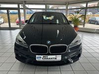 Gebraucht BMW 218 Active Tourer Advantage 136 PS (100 kW) 2016 Schwarz Van / Kleinbus
