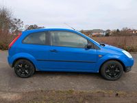 Gebraucht Ford Fiesta 60 PS (44 kW) 2003 Blau Kleinwagen
