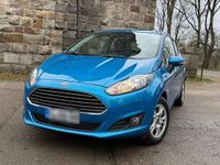 Gebraucht Ford Fiesta 95 PS (69 kW) 2015 Blau Kleinwagen
